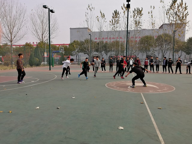 【完满班级】挑战地心引力 引爆篮球魅力——计科1802班“球动 心动”活动