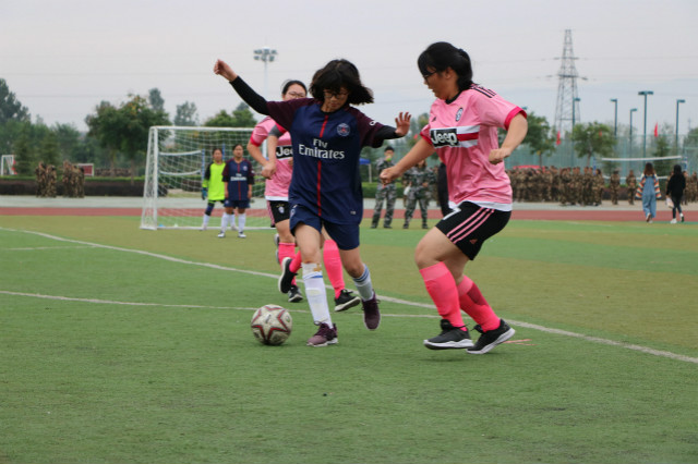 首届“新生杯”女子五人制足球联赛圆满落幕