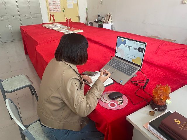 【辅导员说完满】金榜题名 沿途有你——食品与环境学院2018级辅导员说完满