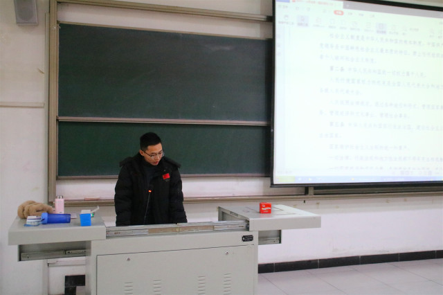 【辅导员说完满】学习宣传宪法 弘扬宪法精神——智能工程学院17级辅导员说完满