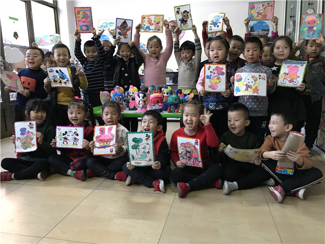 【社团快讯】拿起画笔 传递温情——爱心社举办第一届“吉尼斯公益制作王”大赛
