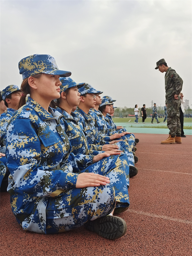 学长计划第1072期：追风迷彩 春之向往——学长计划第171期之听退伍学长讲述军营那些事儿