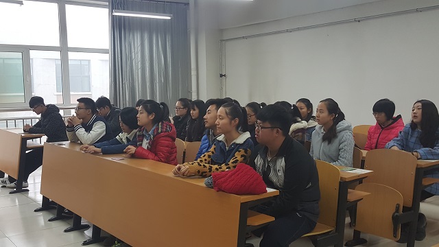 【完满班级】工管系2015级会计、公管专业举办“青春与好青年”系列活动