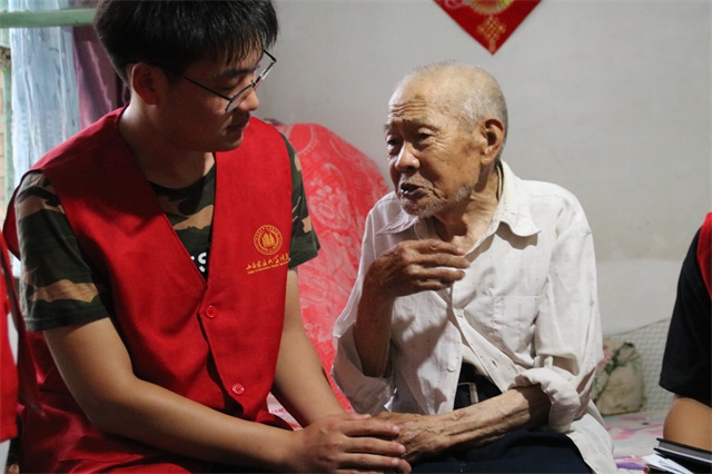 【三下乡】年少不复 勇士犹存——智能工程学院“机时予”慰问抗战老兵