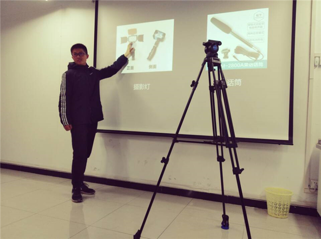 以心为媒 求完满百态 索光影校园——第八期“创客视界·传媒沙龙”技术培训会成功举办