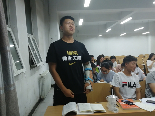 【主题团日】不忘初心跟党走  牢记使命勇担当