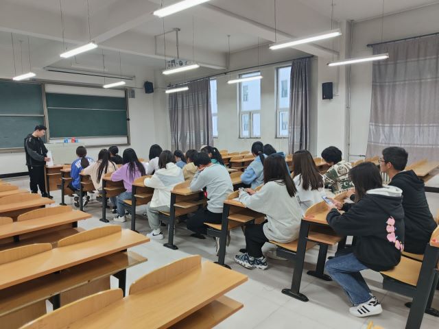 四“YONG”社团 “汇”生“绘”社——食品与环境学院B类社团日常活动