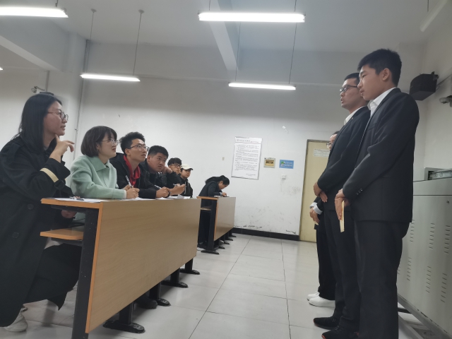 【社团巡礼节】“未来启航”社会创意大赛激发信院学子创新火花