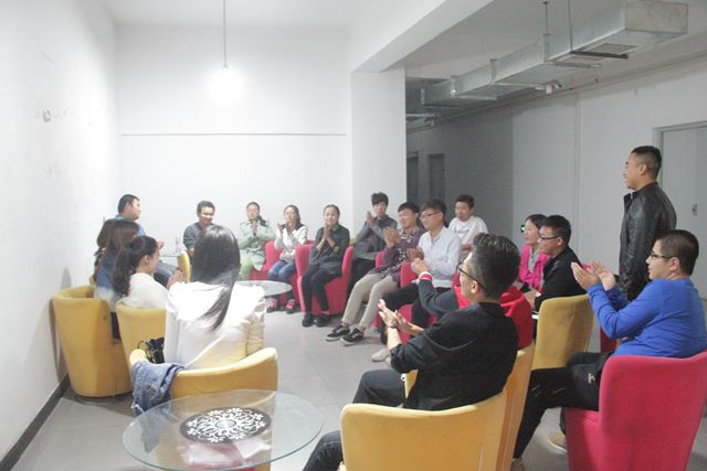 远景学院举办名人沙龙之NIU经验分享交流会