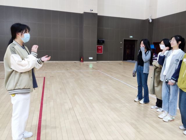 放飞青春梦想 挥拍激情热血——第十届“冠军杯”网球班级挑战赛