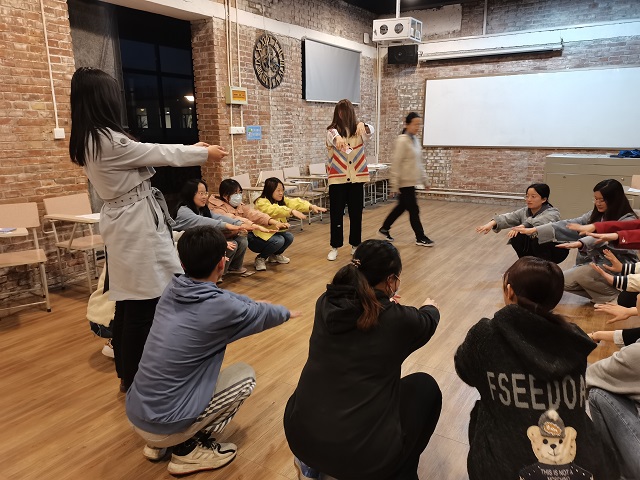 【完满班级】“促健康 同健身”深蹲打卡活动——远景1904班完满班级活动