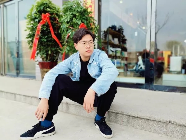 闪光的信院第239期:和信院所有的故事都是从景观大道开始