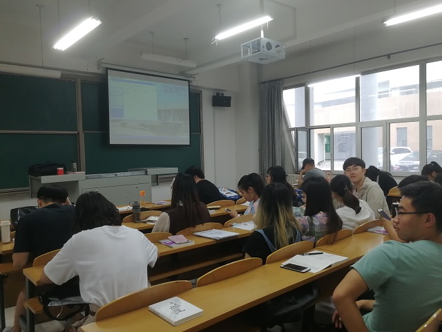 【完满班级】父爱如山 母爱如水——食品与环境学院城规1601班完满班级活动