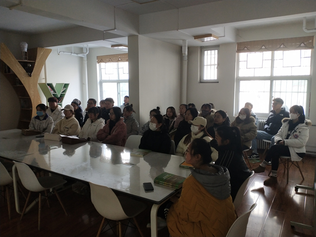 【完满班级】红色观影 燃动青春——淬炼·国际商学院会计1906班完满班级活动