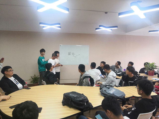 【完满班级】收藏时光 珍藏温暖——智能工程学院18级完满班级活动集锦（一百一十一）