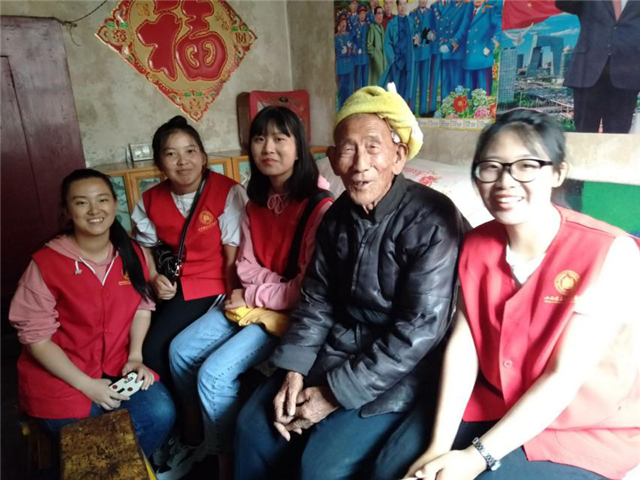 幕后“星河”第1期：情系雷锋月 志愿三春暖