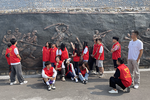 【三下乡】不忘屈辱史事 牢记初心使命 ——大数据学院、信息工程学院乡村振兴实践团