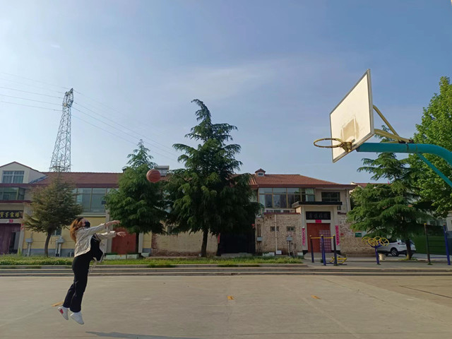 【完满班级】运动奏响生命 运动点燃激情——经济与管理学院五月完满班级纪实（五）