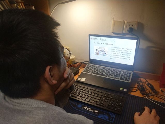 【辅导员说完满】树立安全意识 提高防范能力——艺术传媒学院辅导员说完满“维护校园安全，防范电信诈骗”完满班级活动