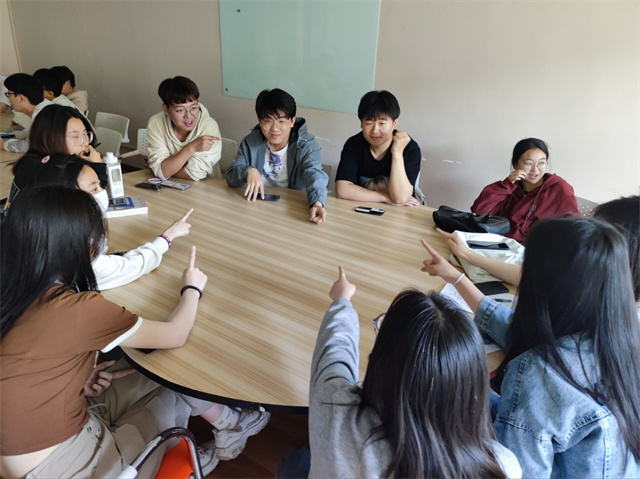 时代向前 青年向上——大数据学院、信息工程学院五月完满团支部活动集锦(二)