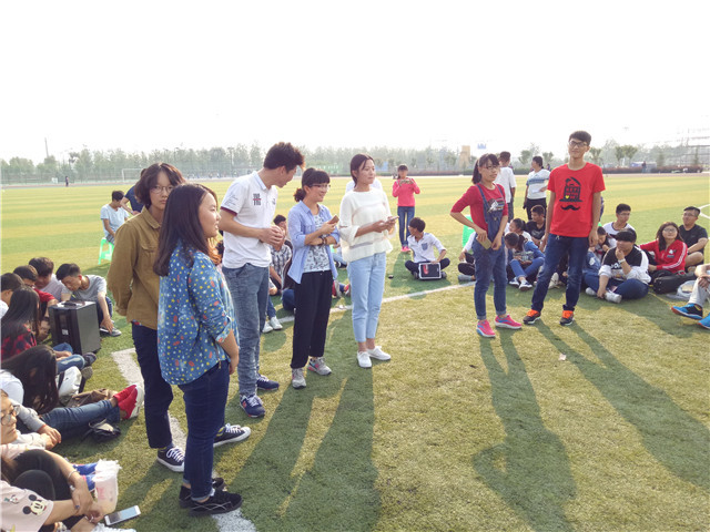 【完满班级】岁月带不走的是青春——淬炼商学院“体”味青春主题活动（二十二）