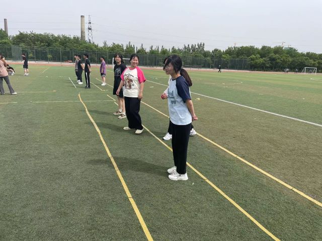 【完满团支部】激情沙包 运动你我——大数据学院、信息工程学院计科2102班完满团支部活动
