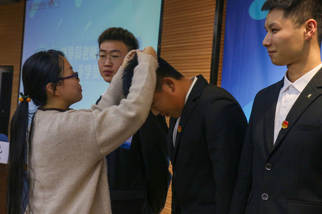乘风破浪 扬青马之帆——智能工程学院“青马工程”完满教育学生骨干系列培训知行班开班仪式