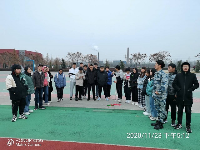 【完满班级】趣味接力 健体魄 凝班心——大数据学院、信息工程学院软件2003班