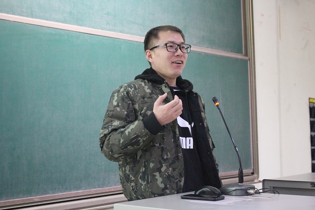 【辅导员说完满】后疫情时代下的就业创业——淬炼商学院2019级“辅导员说完满”专题活动