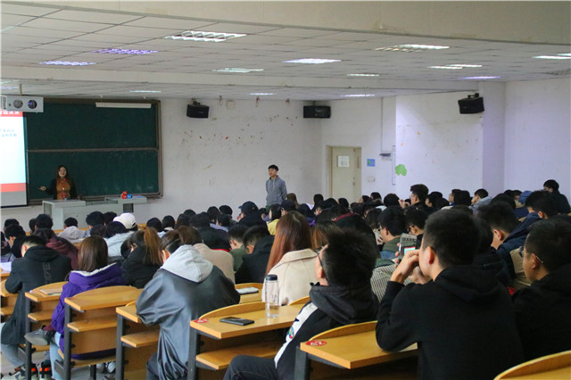 【辅导员说完满】精彩职涯  演绎人生——智能工程学院17级辅导员说完满