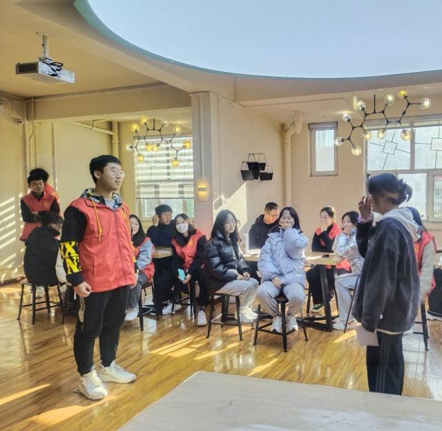 【感恩传承月】趣味碰撞 在游戏中寻找志愿真谛