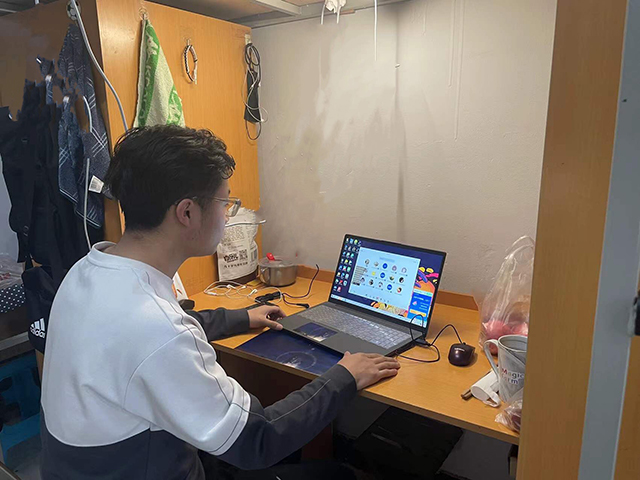 【辅导员说完满】心中有方向 脚下有力量——淬炼·国际商学院2021级辅导员说完满专题活动