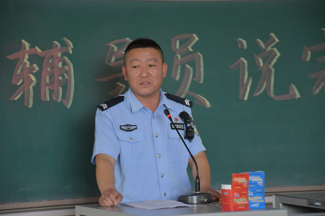 【辅导员说完满】礼让三先 行万里平安路——经济与管理学院携手太谷县交通局开展交通安全意识讲座