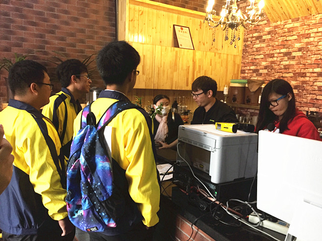 机电工程系举办第三届“城市生存挑战赛”之百变角色秀