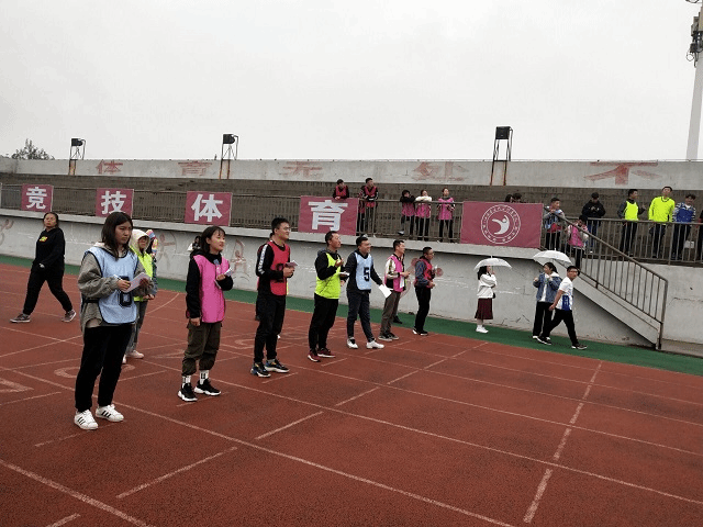 磨练意志 熔炼团队
