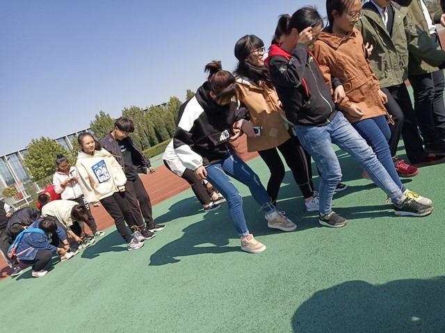 【完满班级】静守云卷云舒 静看灿若琼花——经济与管理学院十月完满班级活动纪实(一)