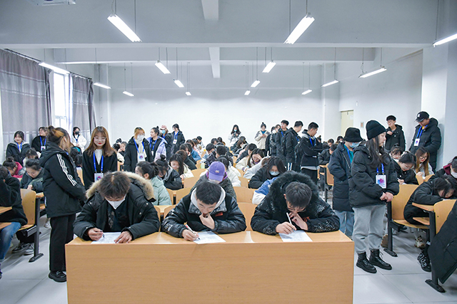 【青马工程】办公“三剑客”的毒鸡汤 你喝了几条——第十三期“青马工程”完满教育学生骨干培训计划“知行班”系列活动之办公达人挑战赛