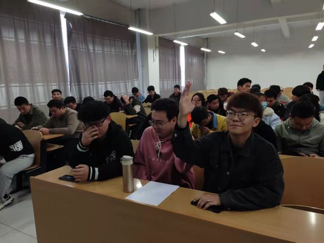 【完满班级】“宪法在你我之间”——智能工程学院机制2001班完满班级活动