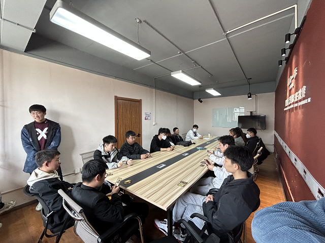 【完满团支部】青梅煮酒论英雄 斗智斗勇狼人杀——智能工程学院电子(专升本)2204班完满团支部活动