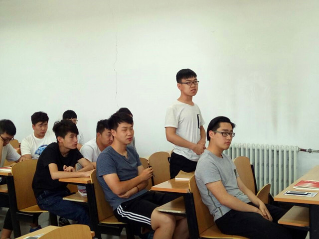 【完满班级】用生活的灵魂来致敬戏剧——经济管理系“戏剧大舞台”经管1501班戏剧知识竞赛