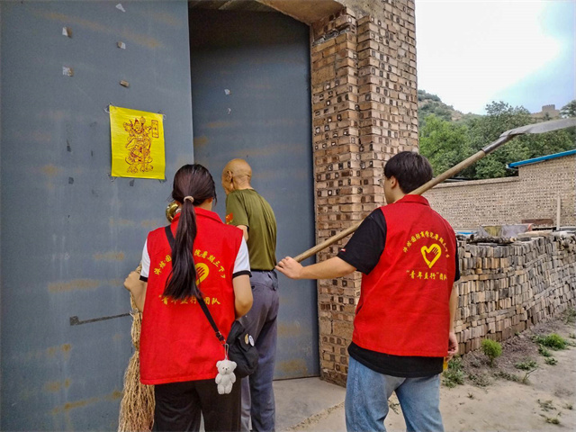 【三下乡】志愿服务进乡村 浓浓关怀老人情 ——汇“侯”研商 淬炼·国际商学院青年益行乡村振兴促进团