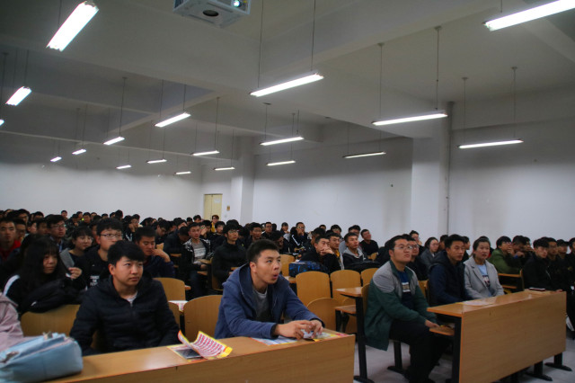 【辅导员说完满】畅饮青春 放飞梦想——智能工程学院15级辅导员说完满
