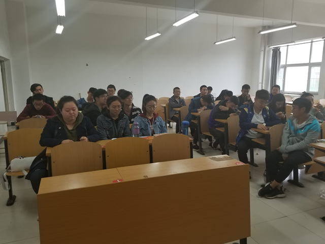 【完满班级】摇滚“无边” 唤醒沉睡的耳朵——电气1501班完满班级系列活动