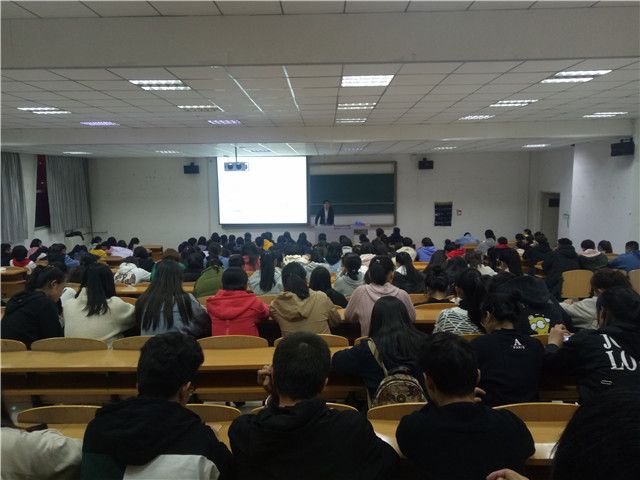 【辅导员说完满】完满之路 与你同行——食品与环境学院2019级辅导员说完满活动