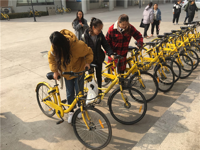 【完满班级】以公益之心 关注儿童拐卖——外国语言文学系英语1801班、1802班11月完满班级活动