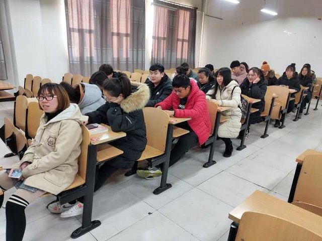 【完满班级】淡泊写意人生 安然葱茏时光——食品与环境学院土管1702班举办完满班级活动