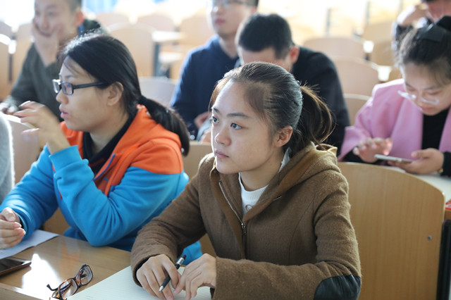 激流勇进 乘风踏浪 我欲搏击沧海横流——经济管理系国际交流选拔会