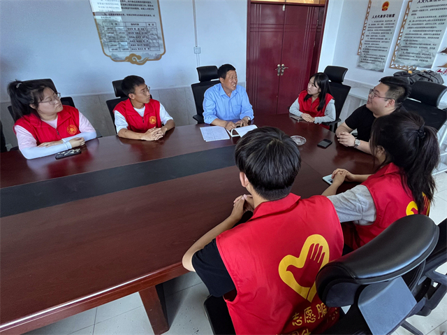 【三下乡】忆老党员光辉岁月 共话党史重拾初心——“寻源溯流·青春助航”调研寻访团