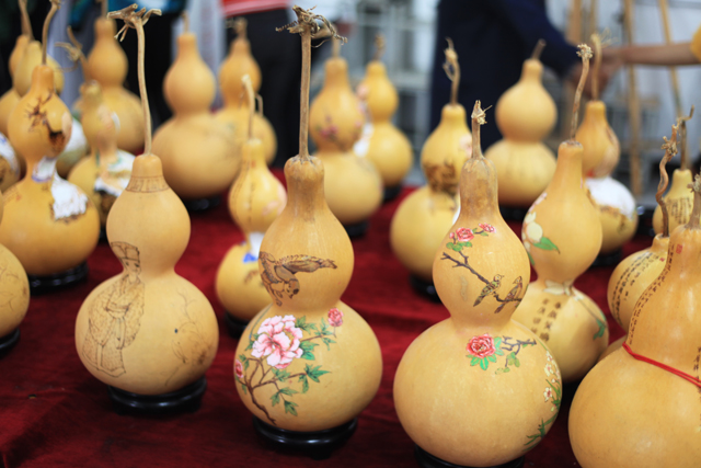 【完满班级】小葫芦 大世界 别样诗意的远方——艺术传媒系2013级产品设计专业青春与远方之“北秋烙印”