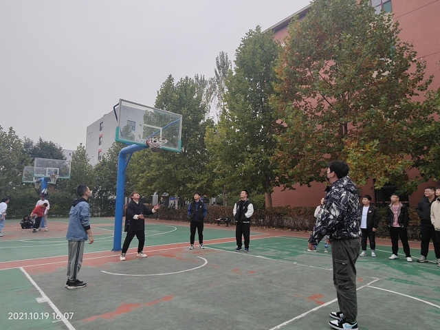 【完满班级】球球俱进 分分必得——食品与环境学院园林2103班完满班级活动